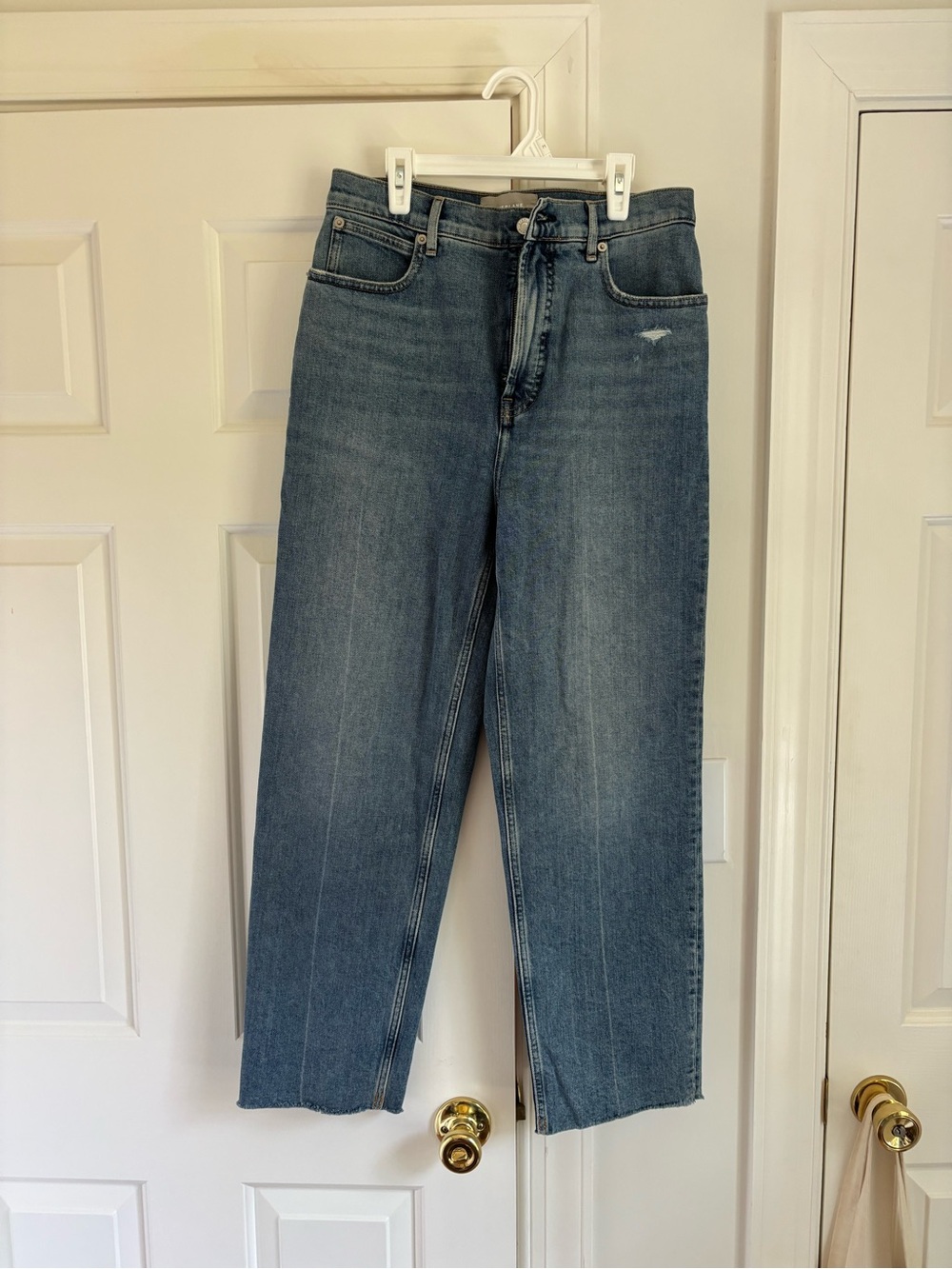 Everlane The Way High Women’s Straight Leg Jeans in Medium Blue